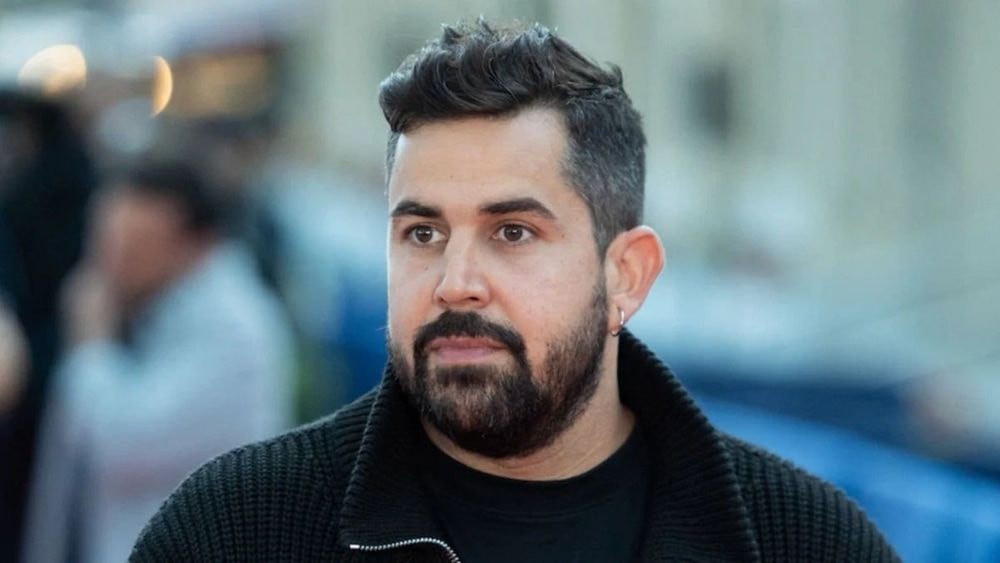 Artus (35 ans) sans tabou sur ce pan très intime de sa vie : "Être épié…"