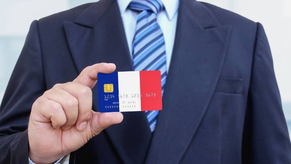 Carte bancaire : ça veut dire quoi, « payer français » ?