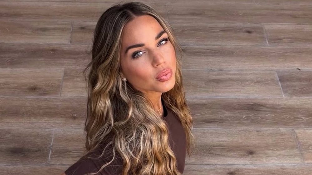 "Je m’attends tellement à une annonce bientôt" : Maddy Burciaga enceinte de son deuxième enfant ? Les internautes en convaincus !