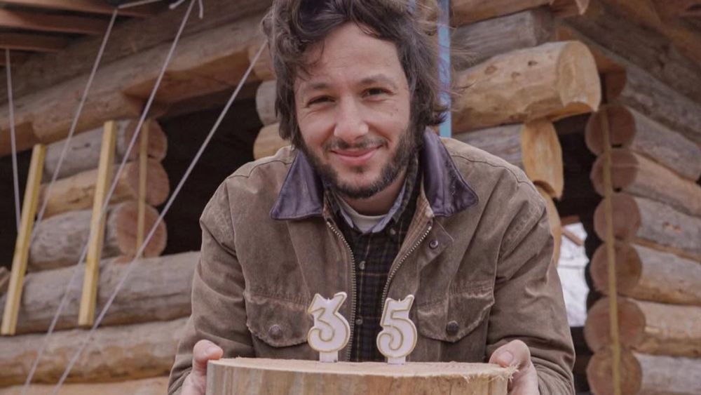 "Ce chemin m’était nécessaire" : Vianney dévoile sa cabane terminée après "9 mois inoubliables"