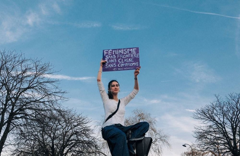 Qu’est-ce que le fémonationalisme, qui instrumentalise les luttes féministes ?