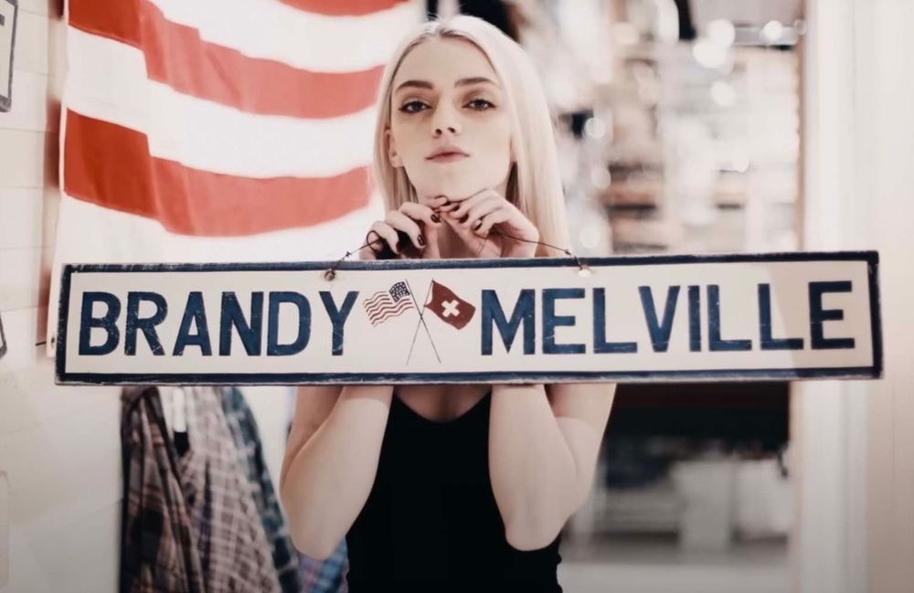 Racisme, grossophobie… La face sombre de Brandy Melville, la marque adorée des ados