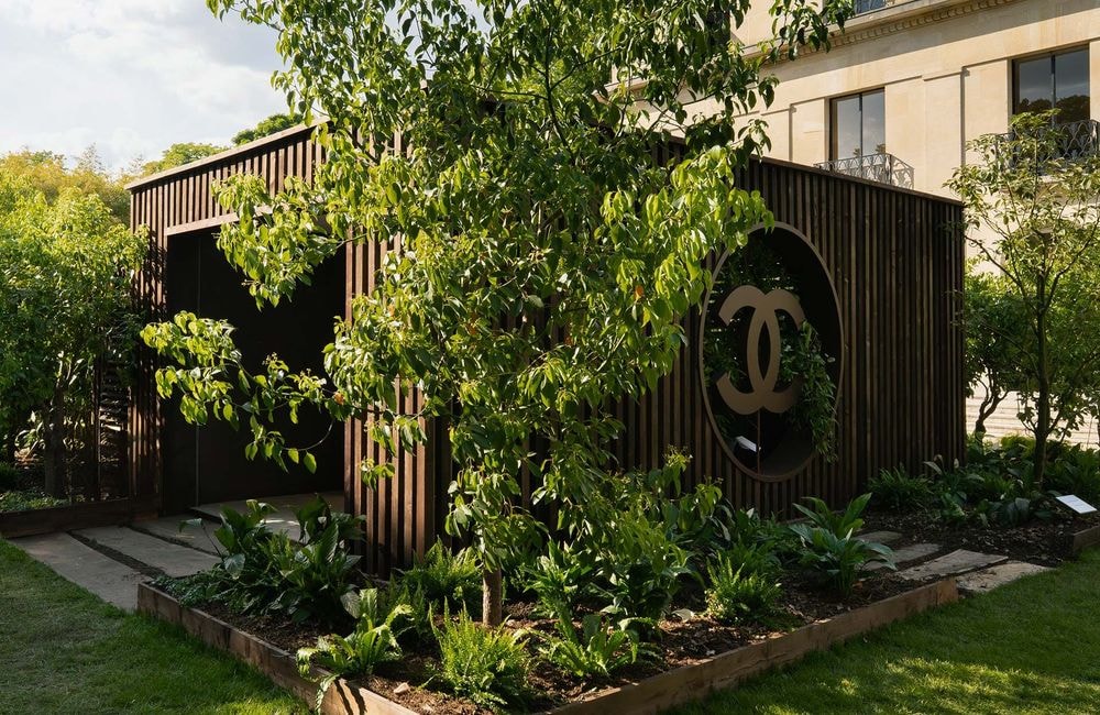 Best of beauté : un jardin parfumé pensé par Chanel ; un pique-nique beauté signé Prada…