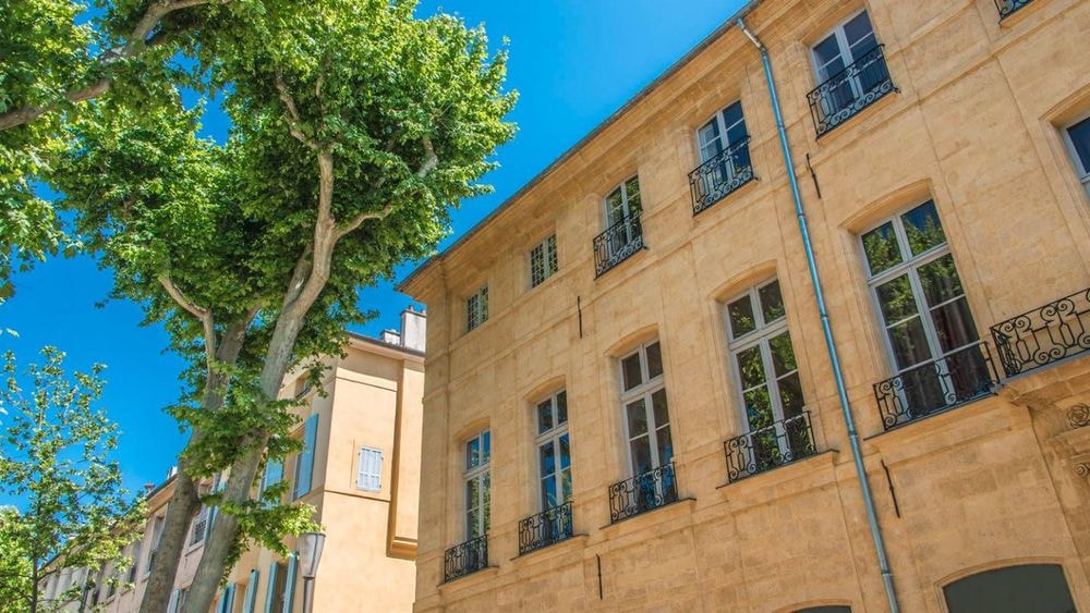 Dans cette caisse du Crédit Agricole, les tarifs sont en forte hausse depuis le 1er juillet 2025