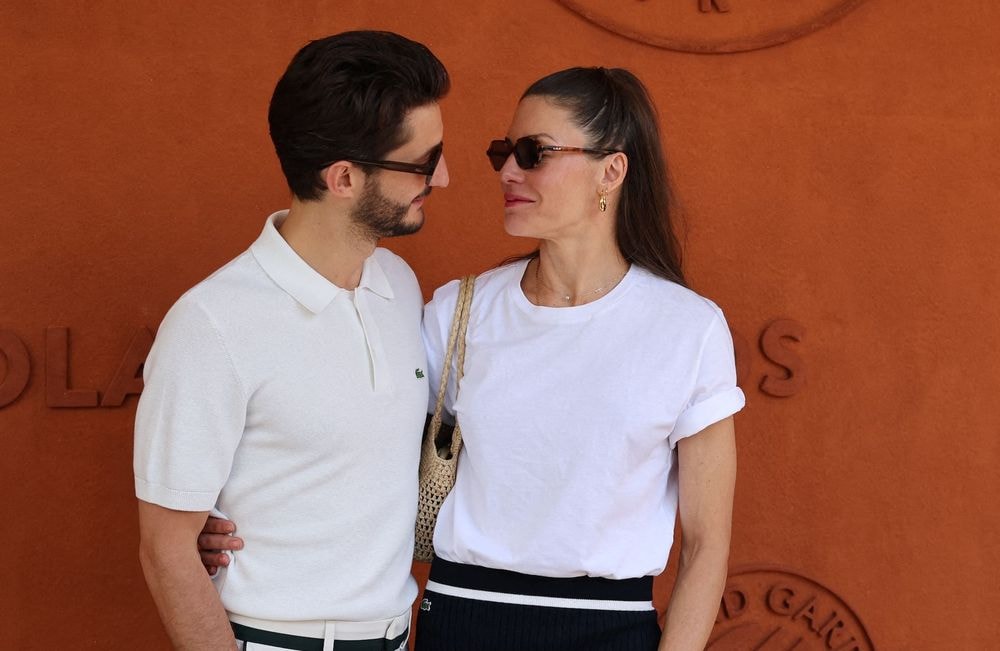 Pierre Niney et Natasha Andrews : le couple profite de vacances en famille