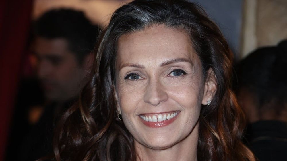 "Je me suis totalement cramé la tronche" Adeline Blondieau, 54 ans, victime d'un grave accident domestique