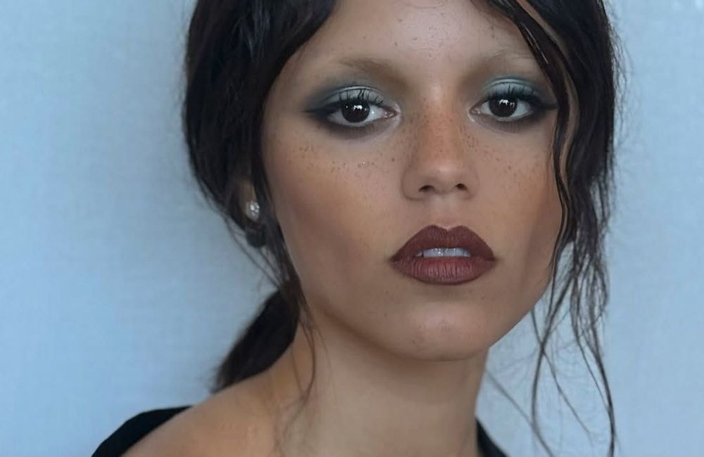 Ce maquillage des années 2010 revient en force dans les tendances
