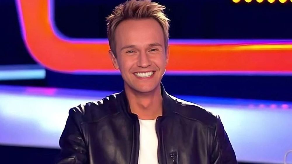 Cyril Féraud, transformé : l'animateur, franc sur sa paternité, "À tel point...