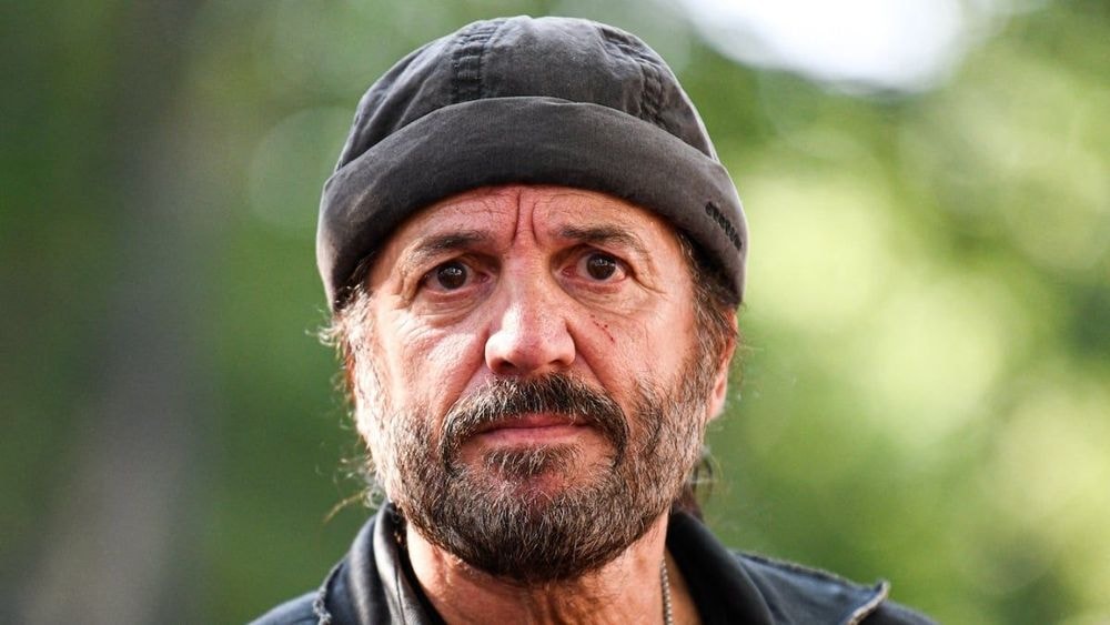 Francis Lalanne (66 ans) malade et ruiné "Je ne peux pas payer mon loyer", sa douloureuse réalité
