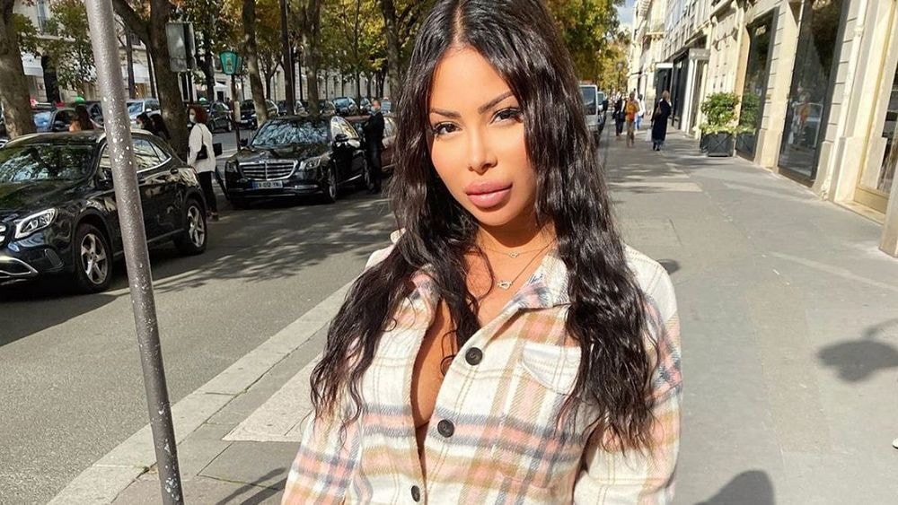 Maeva Ghennam de nouveau en couple, elle dévoile enfin des photos de son chéri
