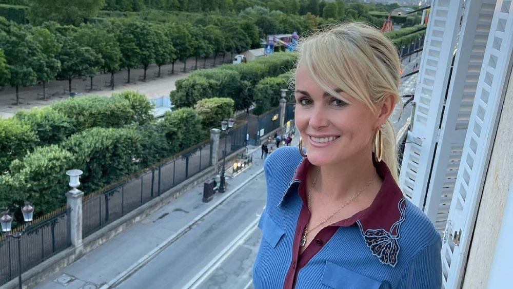 Laeticia Hallyday bouleversée après l'hospitalisation de sa mère