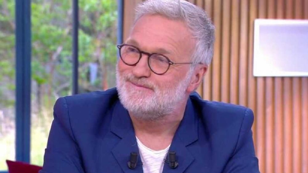 « La dernière étape avant le chômage » : Laurent Ruquier attaqué par Cyril Hanouna, il répond