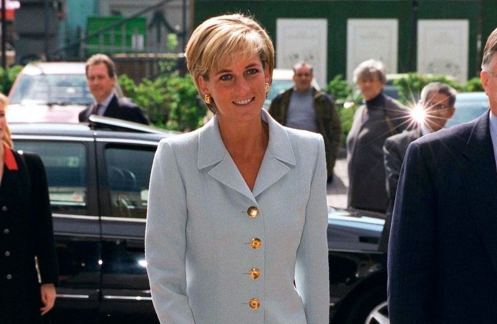 Cette règle vestimentaire royale que Lady Diana adorait enfreindre