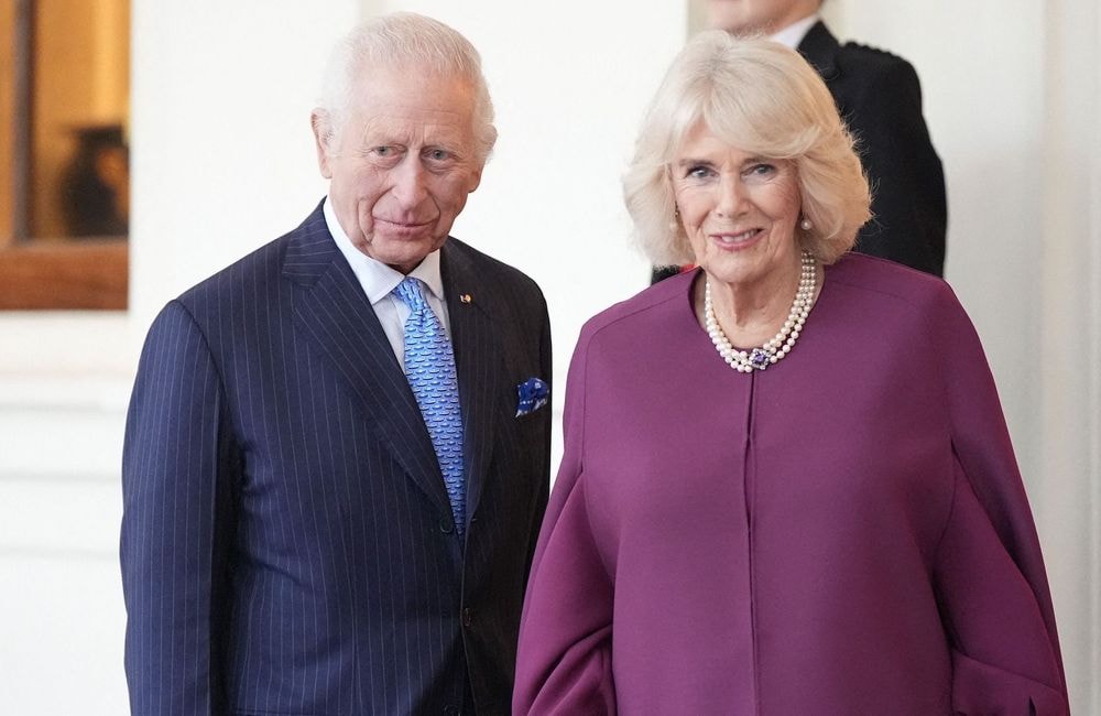 Charles III et Camilla tout sourire : leur carte de vœux dévoilée pour les fêtes