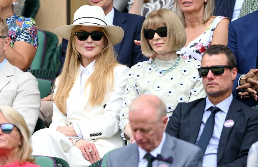 Chapeau de diva et look immaculé: Nicole Kidman incarne l’élégance « old money » à Wimbledon