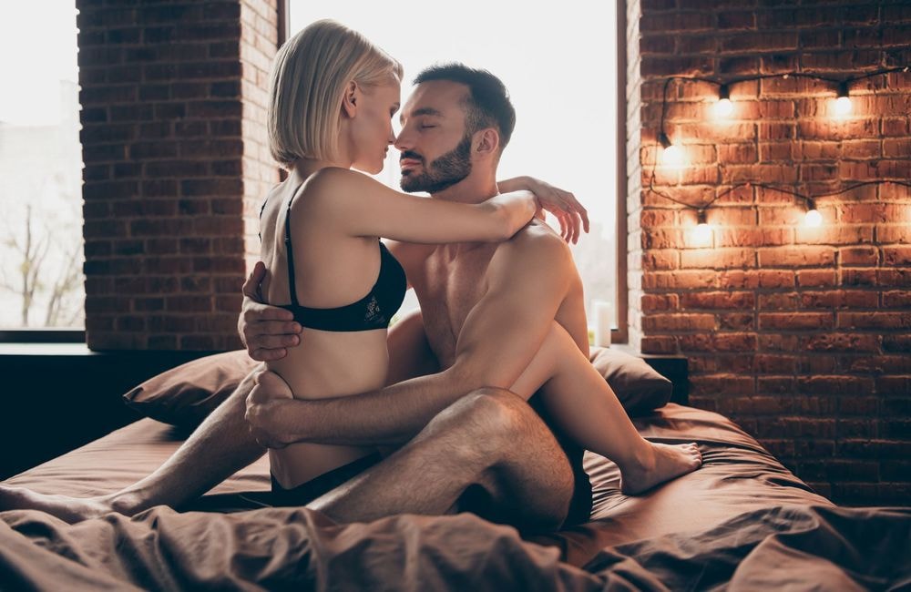 Qu'est-ce que la position de l'araignée, qui mêle proximité et plaisir intense ?