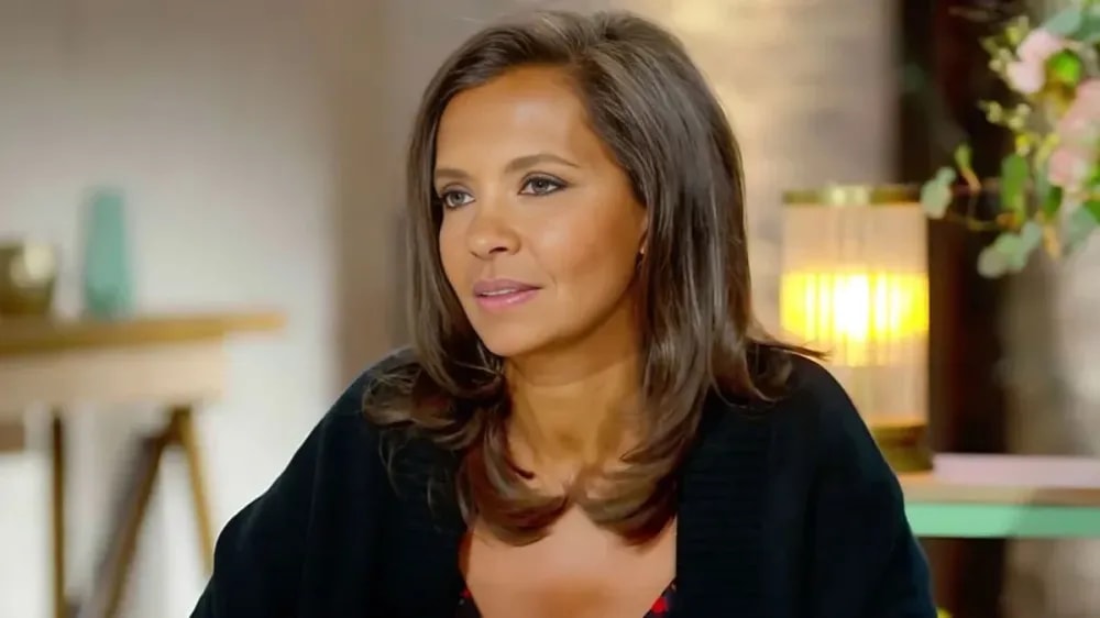 Karine Le Marchand (56 ans) sans filtre sur ses amants au lit : "Les hommes ? Avec moi, ils…