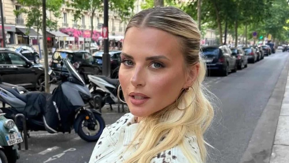 Kelly Vedovelli : sur le point de rejoindre Cyril Hanouna dans sa nouvelle émission ? "Hâte de vous…"
