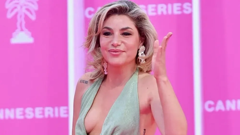 "J’ai goûté à tout" : Lola Marois raconte ses "délires" pas très nets à 14 ans à base de substances "dures" et illicites