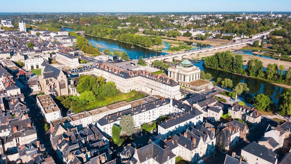 Marché immobilier à Tours : baisse des prix d'achat en décembre 2025