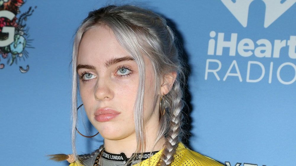 Billie Eilish accro à des films olé-olé à l'âge de 11 ans : "Ça m'a détruit mon cerveau"