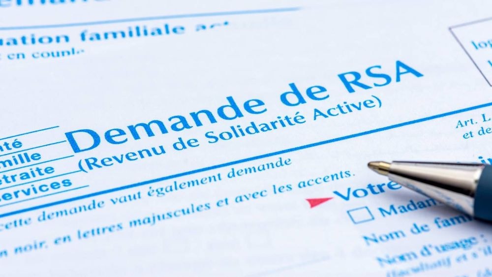 RSA : 651,69 € pour une personne seule, voici les nouveaux barèmes CAF (probables) au 1er avril 2026
