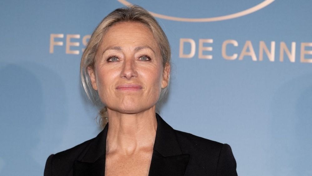 Anne-Sophie Lapix évincée : le soutien étonnant d'une de ses concurrentes : "c'est la double dose"