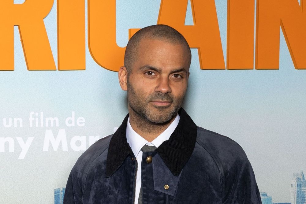 Tony Parker et Patrick Bruel "prêts à en découdre sous l'œil des caméras", cette demande hallucinante du basketteur face au chanteur avant une partie de poker