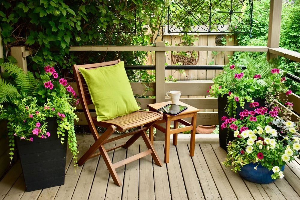 Nos 6 conseils pour avoir une belle terrasse fleurie tout l’été