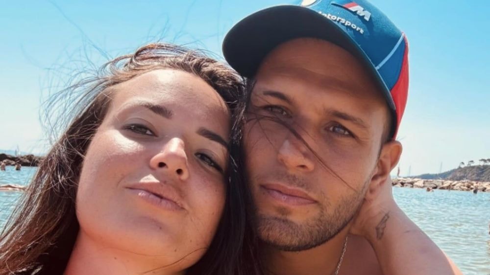 EXCLU. Chérie de Neymar, Kelly Helard (Les Ch'tis) cash sur ses addictions : "Je suis tombée dedans à l'époque"