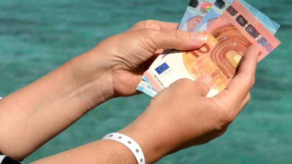 Compte à terme : « Est-il possible d'ouvrir plusieurs CAT chez Hello Bank ! ? »