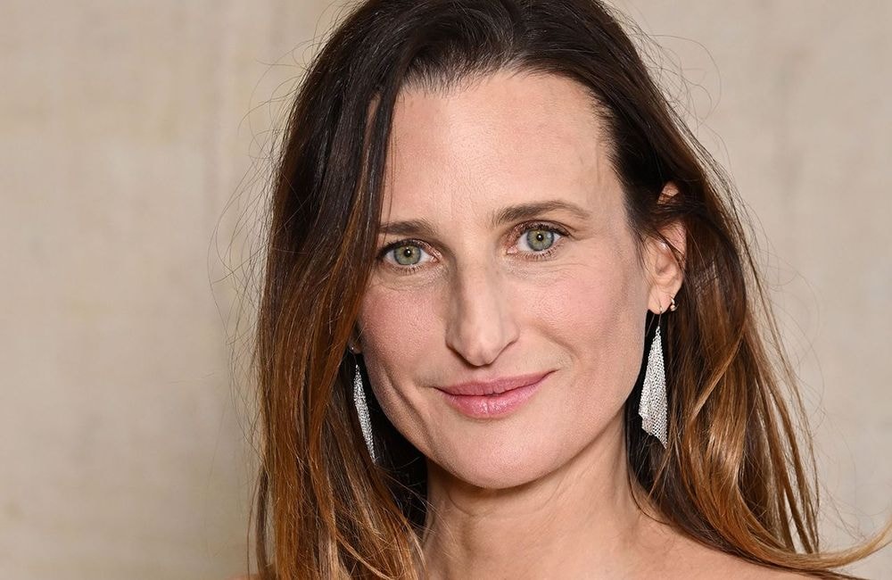 Camille Cottin adopte la coloration parfaite pour le printemps