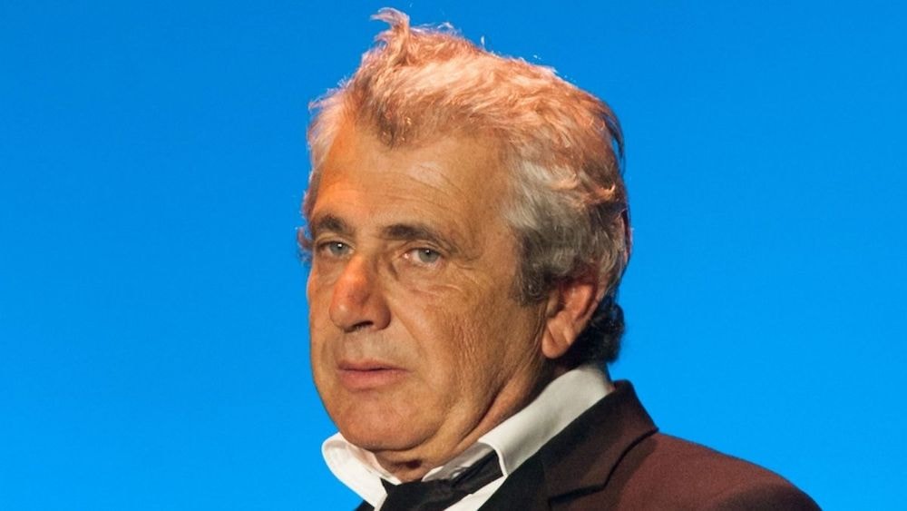 "Sale Arabe, sale Juif" : Michel Boujenah (73 ans) au milieu de fenêtres "cassées au lance-pierre", son arrivée difficile en France