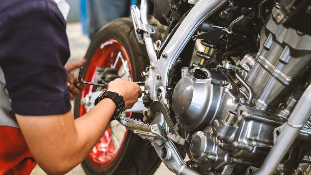 Motos : les propriétaires pourront bientôt payer moins cher leurs pièces de réparation