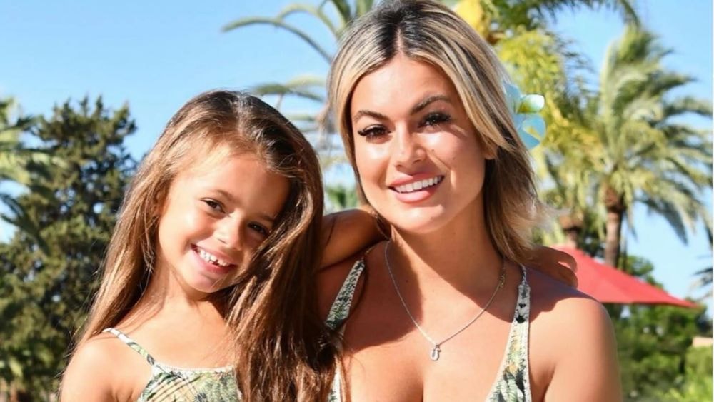 "Toujours plus" : accusée d'en faire trop, cette vidéo de Carla Moreau et sa fille Ruby choque la Toile !