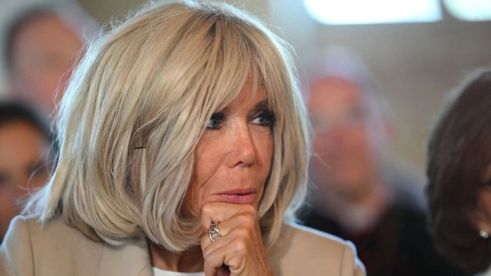 Brigitte Macron hallucine en découvrant sa déclaration d’impôts : "C’est impossible à modifier"