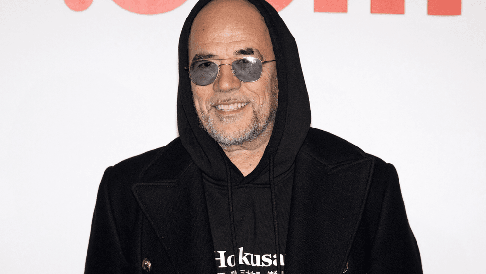 “Il n’y a pas trop cru au début” : Pascal Obispo raconte comment il a convaincu Johnny Hallyday de chanter son plus gros tube
