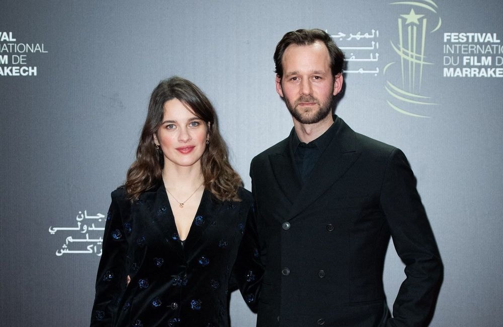 Qui est l'actrice Rebecca Marder, compagne de Benjamin Lavernhe ?