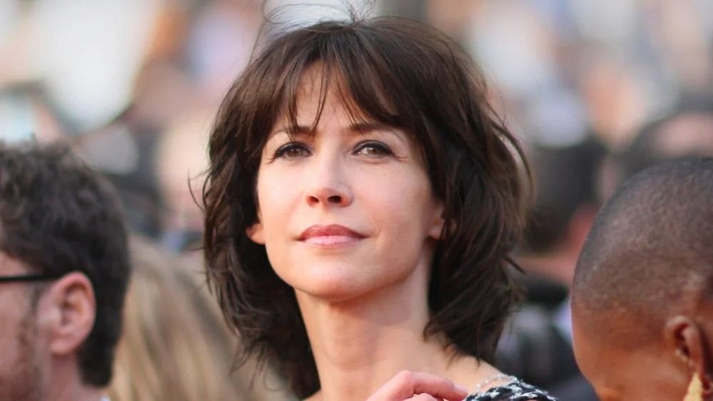 Sophie Marceau (59 ans) sans langue de bois sur le burkini : "Je suis féministe et…"