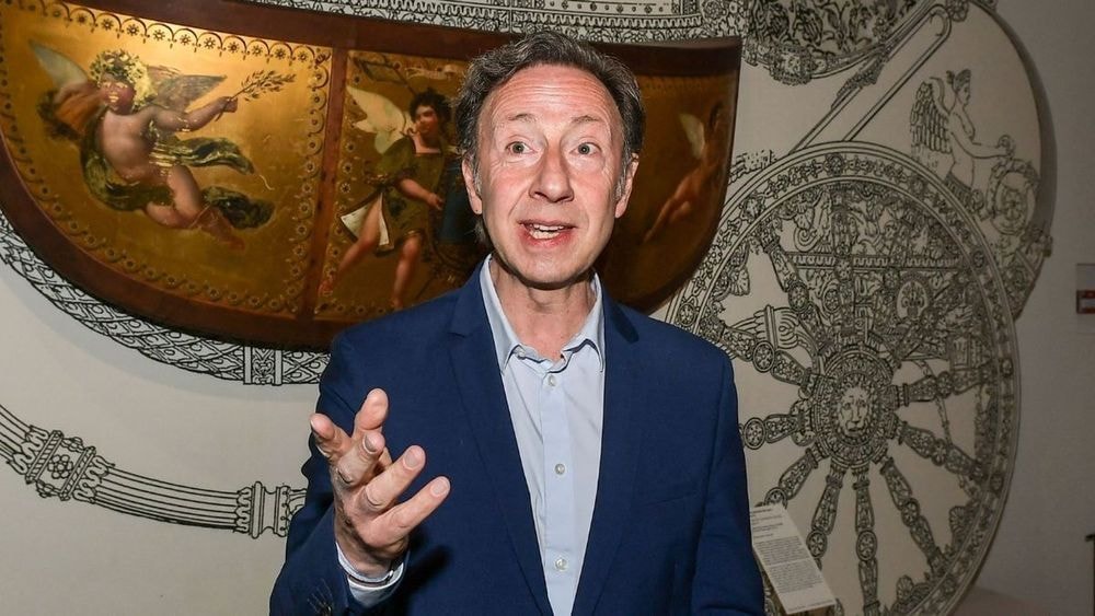 Stéphane Bern (62 ans) franc sur l'Eurovision : "Ça me navre..."