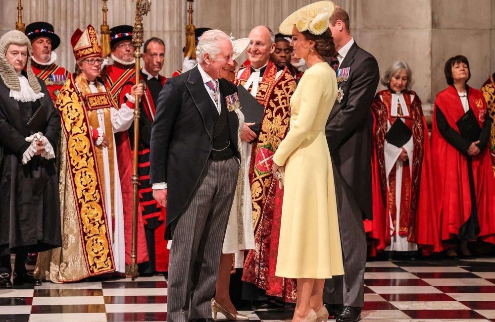 Comment Kate Middleton, Charles III et Sarah Ferguson se soutiennent-ils dans l’épreuve de la maladie ?