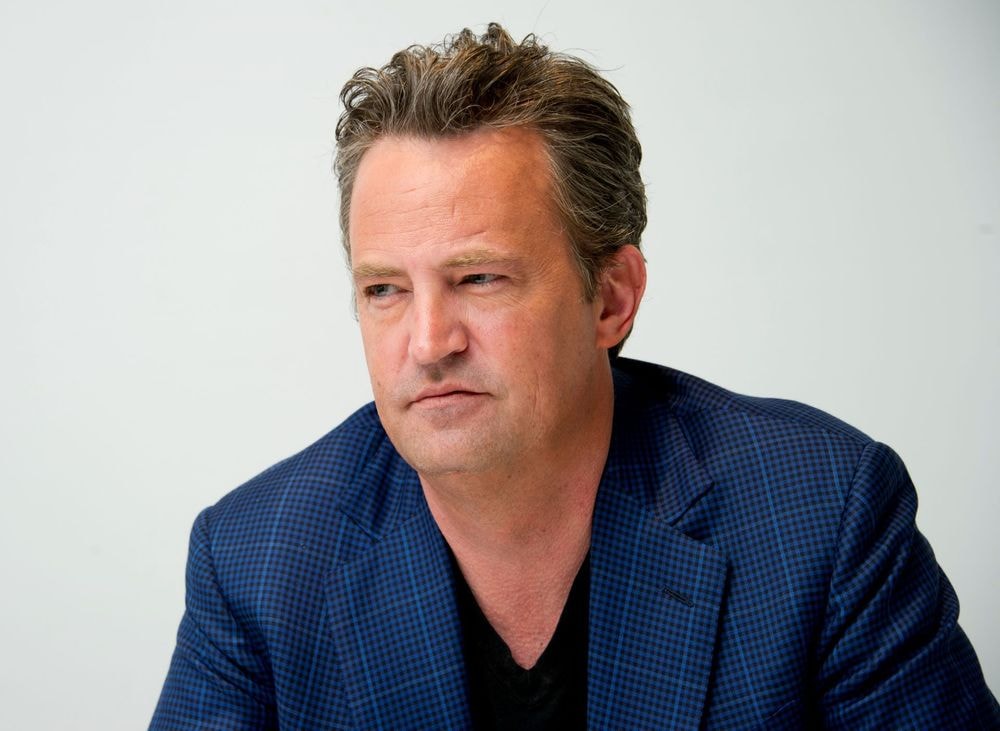 Mort de Matthew Perry : deux personnalités impliquées dans sa disparition ?