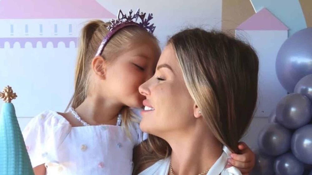 Jessica Thivenin divorcée : cette question gênante de sa fille Leewane fait le buzz !