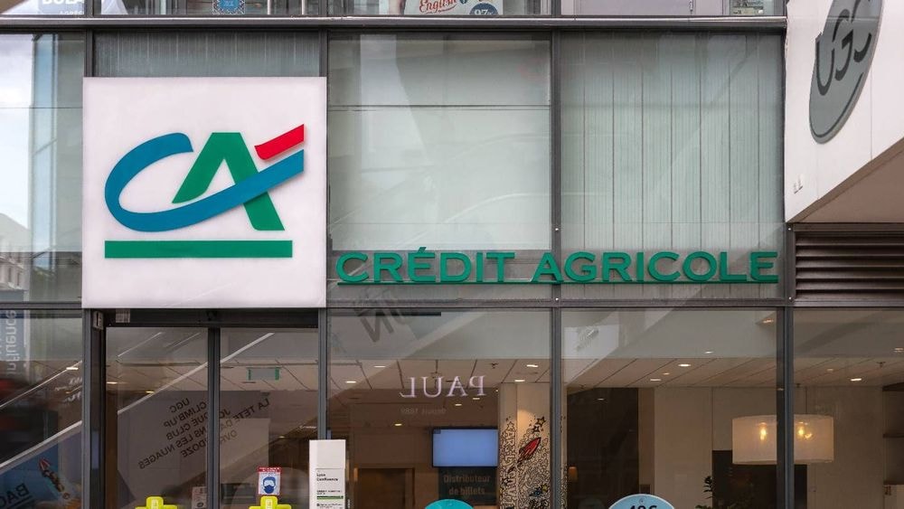 « Prêt Étudiant Sans Tes Parents » : l'offensive du Crédit Agricole pour fidéliser les jeunes