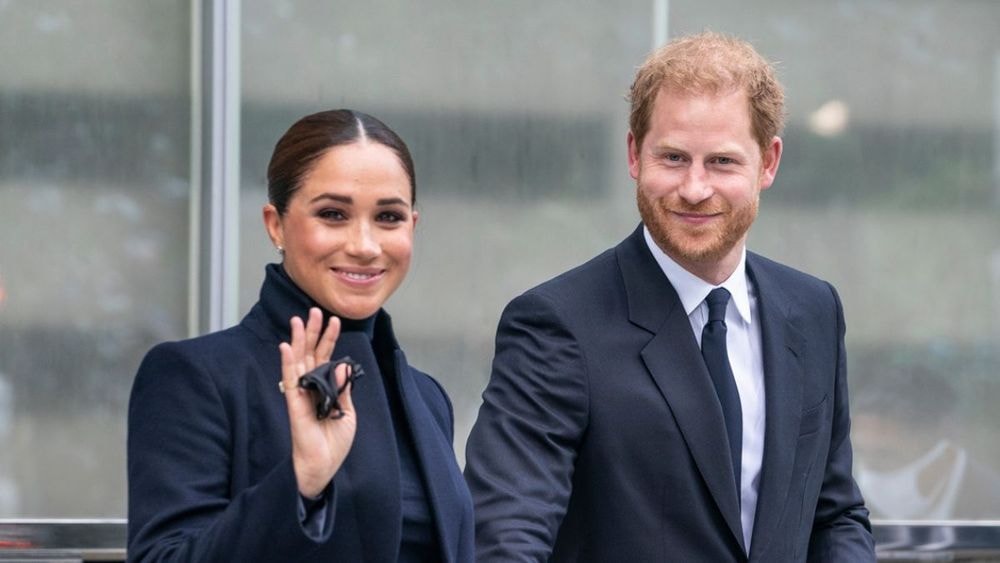 Charles III et William : des manœuvres secrètes contre Harry et Meghan révélées