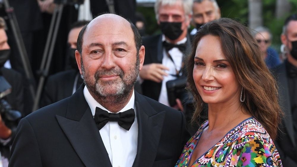 Kad Merad raconte sa vie avec Julia Vignali dans une ferme rénovée en Saône-et-Loire : "J’ai essayé de faire revivre une ferme abandonnée"