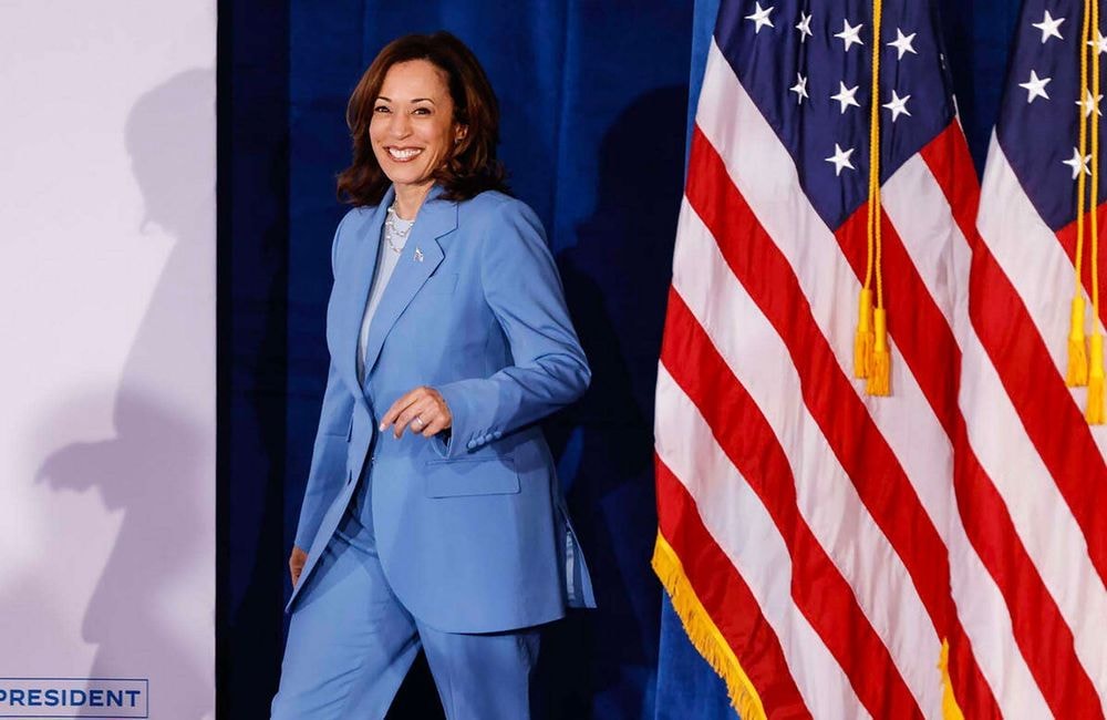 Kamala Harris : les ingrédients incontournables de son power dressing