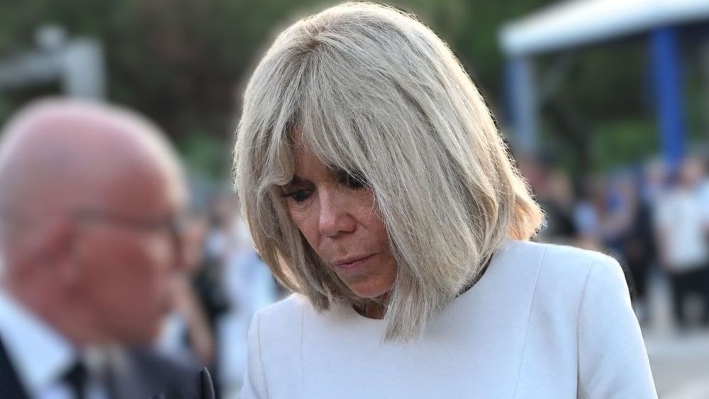 Brigitte Macron lâche une réplique incendiaire au fort de Brégançon : "Il y a son épouse, ça ne vous va pas ?"
