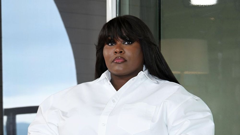 Yseult fait une révélation sur son feat avec Kanye West : "J'étais toute nue dans ma cuisine"