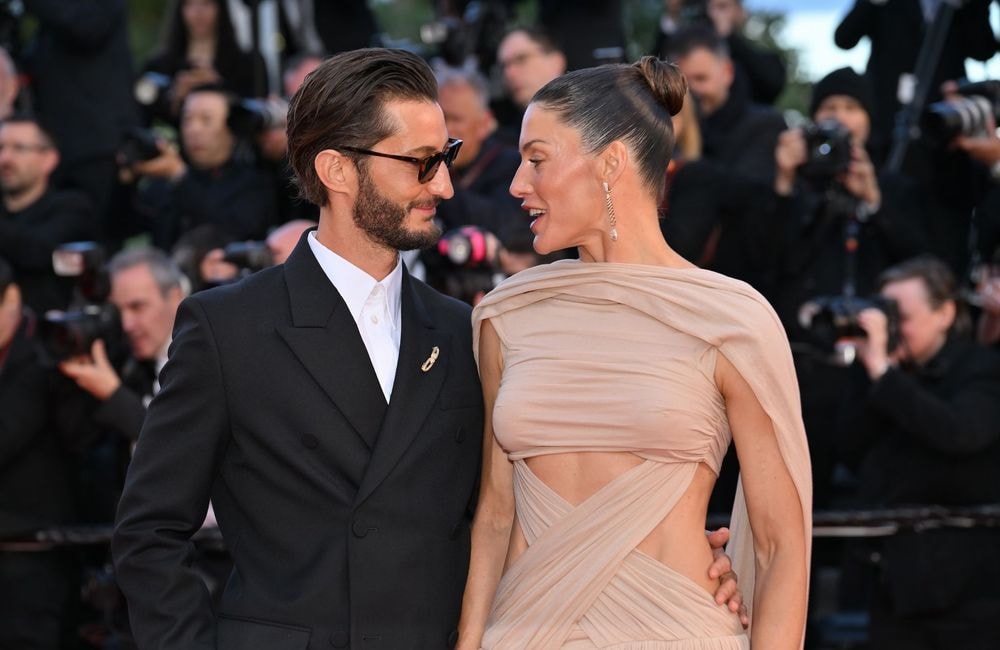 Pierre Niney : sa femme Natasha Andrews partage les coulisses de leur séjour en amoureux sur la Côte d’Azur